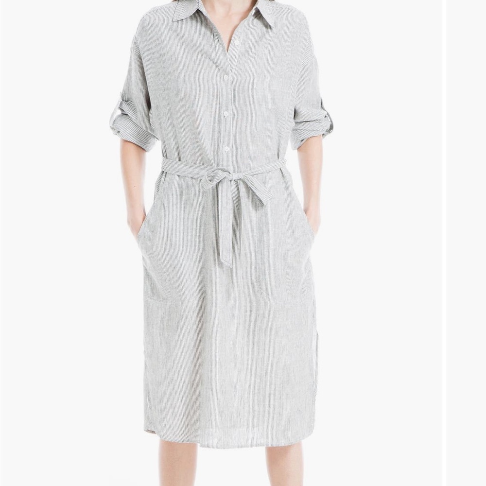 Max Studio Tab Sleeve Blue and white Shirt Dress in Denim Stripe XL